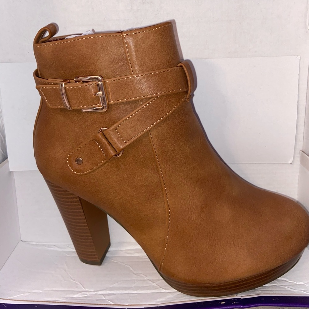 Beautiful Brown Suede Boots